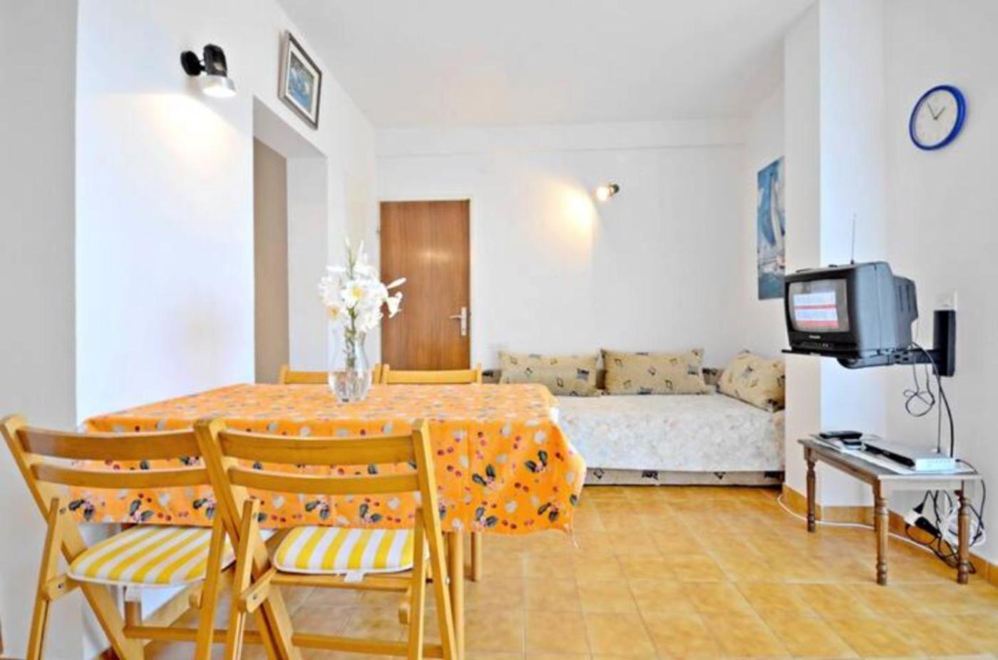 Apartment Bozikovic - Jelsa - Vitarnja Esterno foto