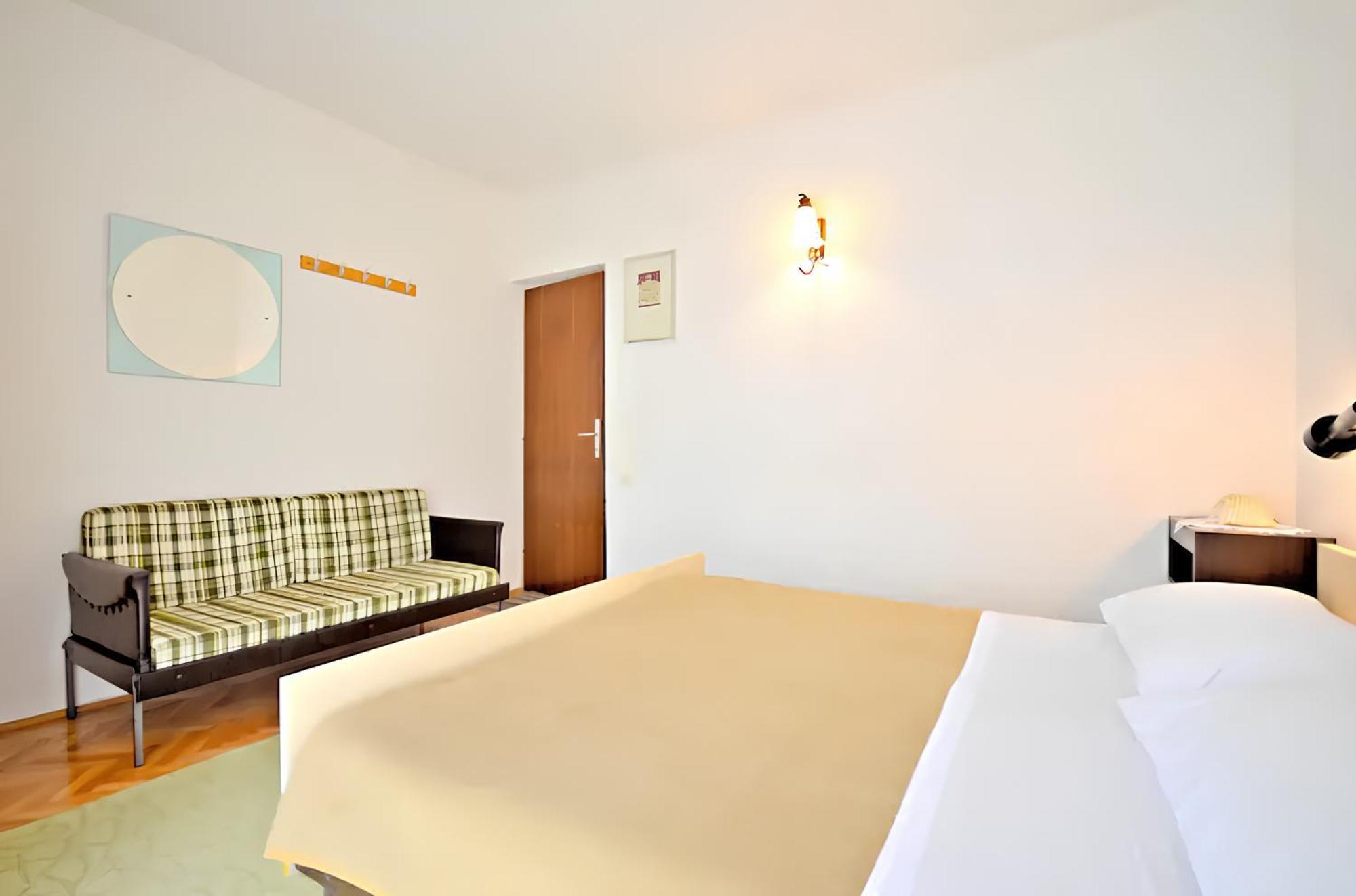 Apartment Bozikovic - Jelsa - Vitarnja Esterno foto