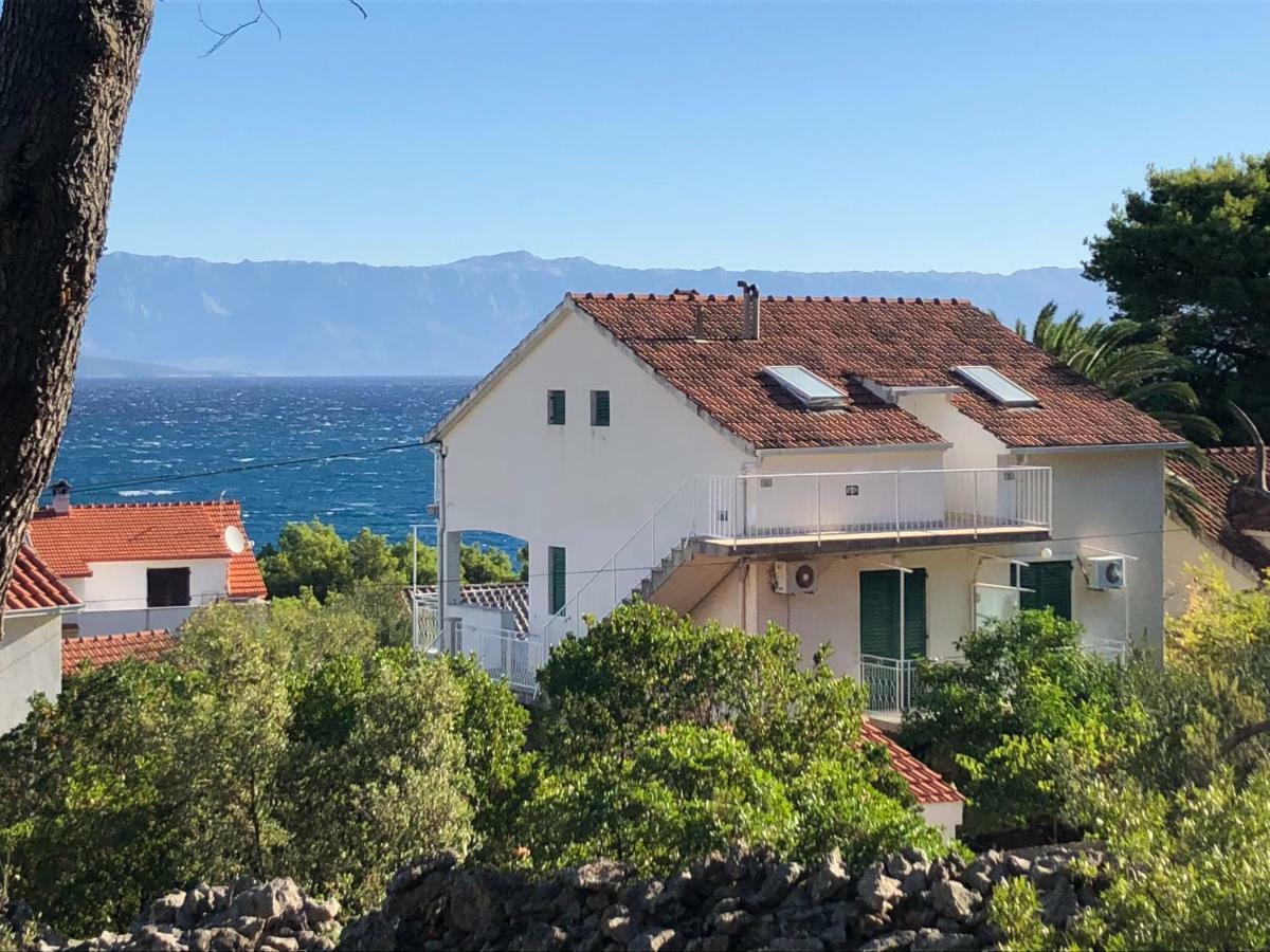 Apartment Bozikovic - Jelsa - Vitarnja Esterno foto